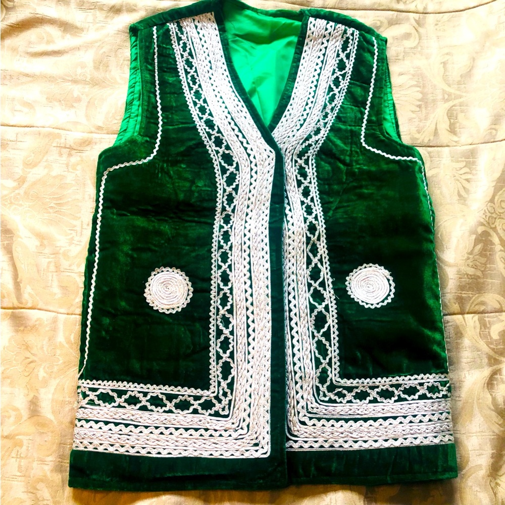 Green Valve Men’s Vest